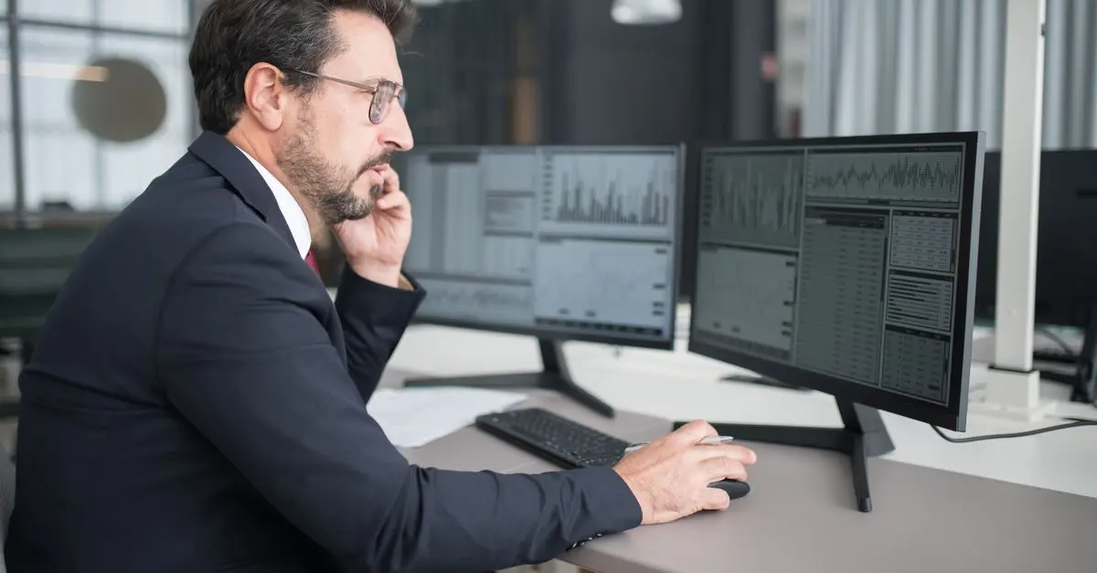 The Impact of Advanced Analytics on Pro Team Sports Success