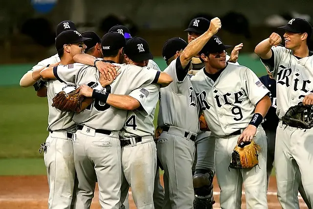 How to Build a Winning Team Culture in Pro Team Sports