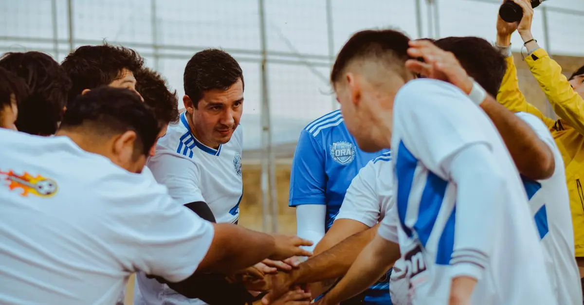 How to Build Effective Team Dynamics in Professional Sports