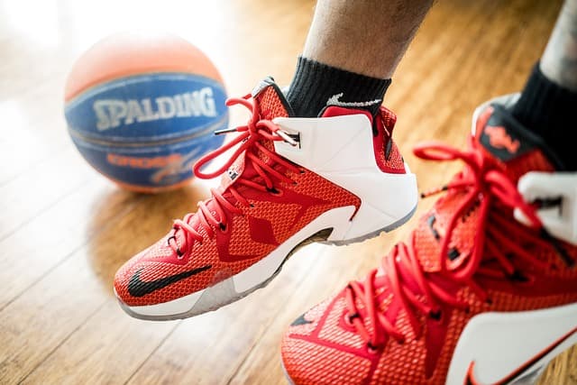 The Importance of Leadership in Pro Team Sports Success