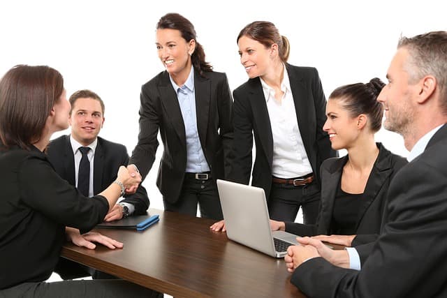 Essential Techniques for Effective Team Communication in Sports